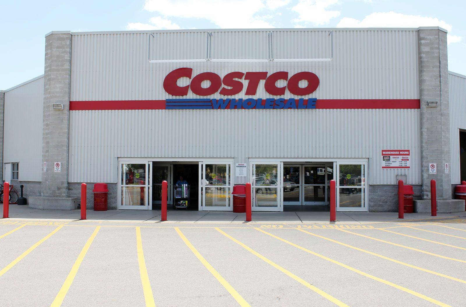 Costco stores, best Snacks to buy at Costco
